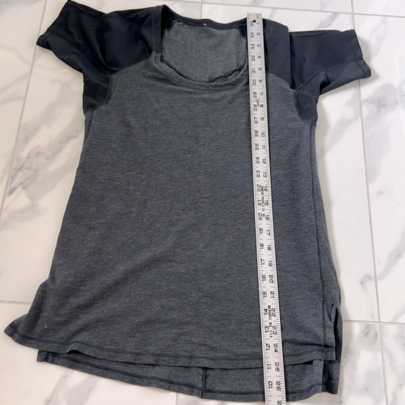 Lululemon Spincity Cotton Tee Heathered Black Gray Top Shirt Women’s Size 6 - Picture 14 of 15